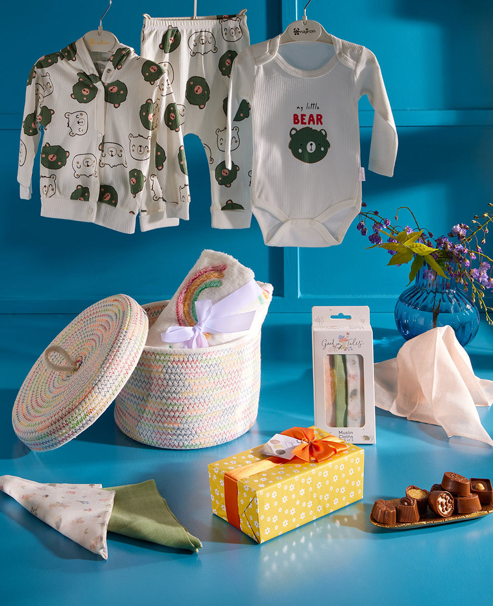 Little Bear Cuddles Gift Hamper<br/>(Corporate Gifts) Little Bear Cuddles Gift Hamper<br/>(Corporate Gifts)